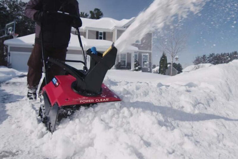 Toro Power Clear 821 QZE Snow Blower Review