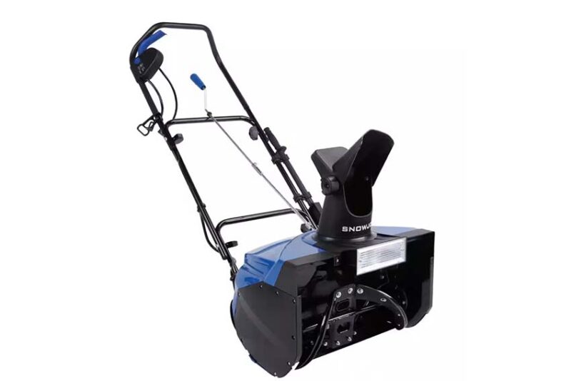 Toro Power Clear 821 QZE Snow Blower Review
