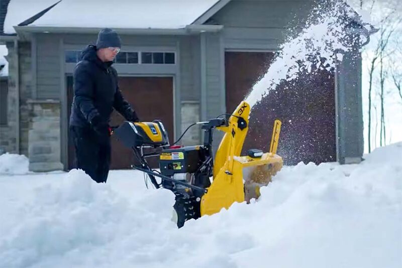Toro Power Clear 821 QZE Snow Blower Review