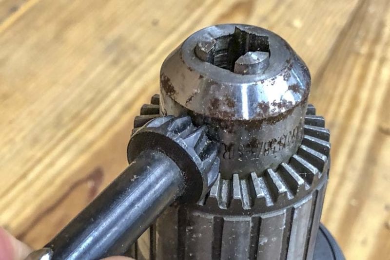 Milwaukee, DeWalt, Ryobi Drill Bit Change Review