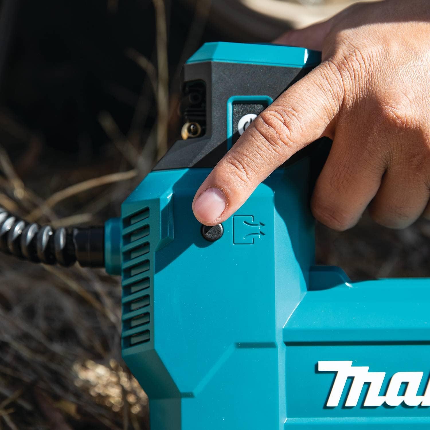 Makita DMP181ZX 18V LXT® Lithium-Ion Cordless High-Pressure Inflator, Tool Only, Teal