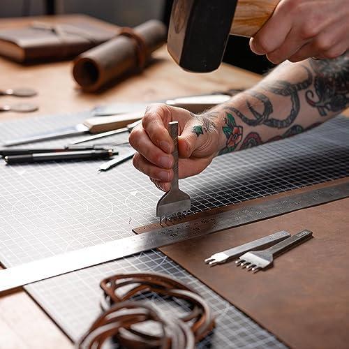 Crafting Magic Together: Our Take⁣ on Moonster‌ Leather Sheets!