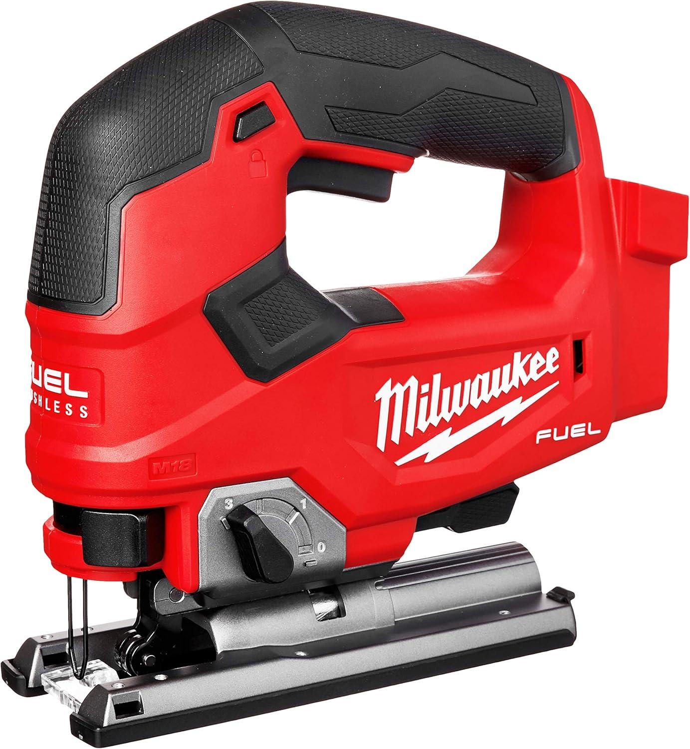 Cutting Edge Adventures: ‍Our‌ Take on the Milwaukee Jig Saw!