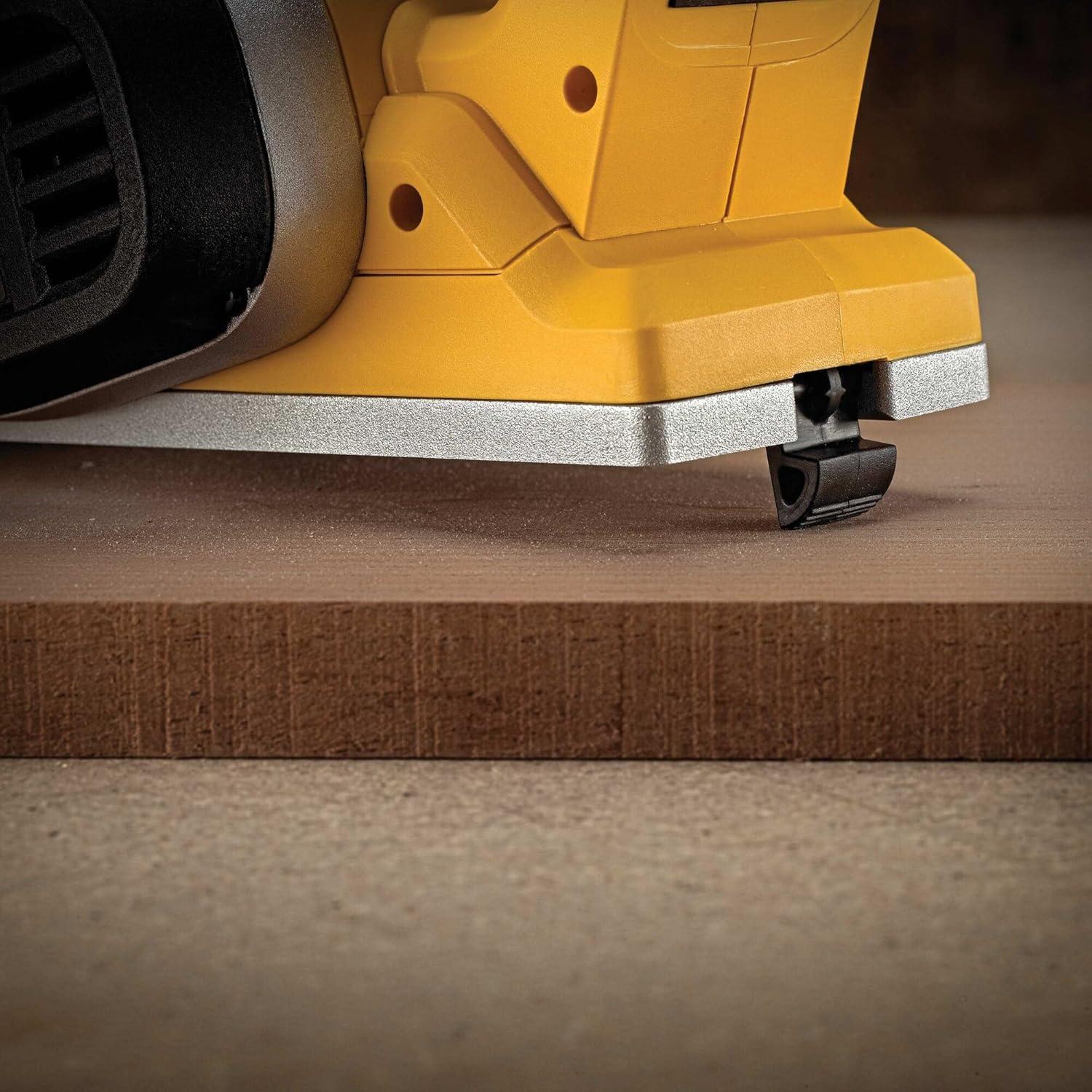 Why ⁤We Love the DEWALT 20V MAX Brushless Planer for ⁤Precision ⁣Cuts