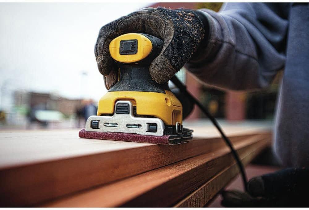 Why We Love the‌ DEWALT DWE6411 1/4 Sheet Palm Sander