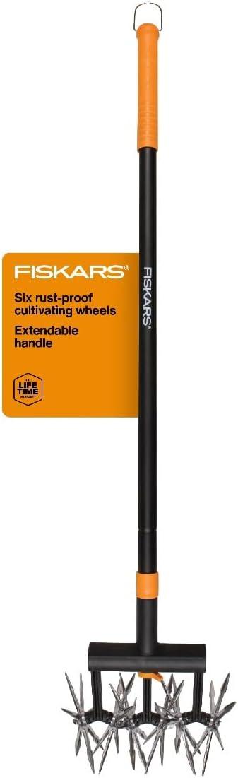 Why We Love the fiskars Extendable Tiller for easy Gardening
