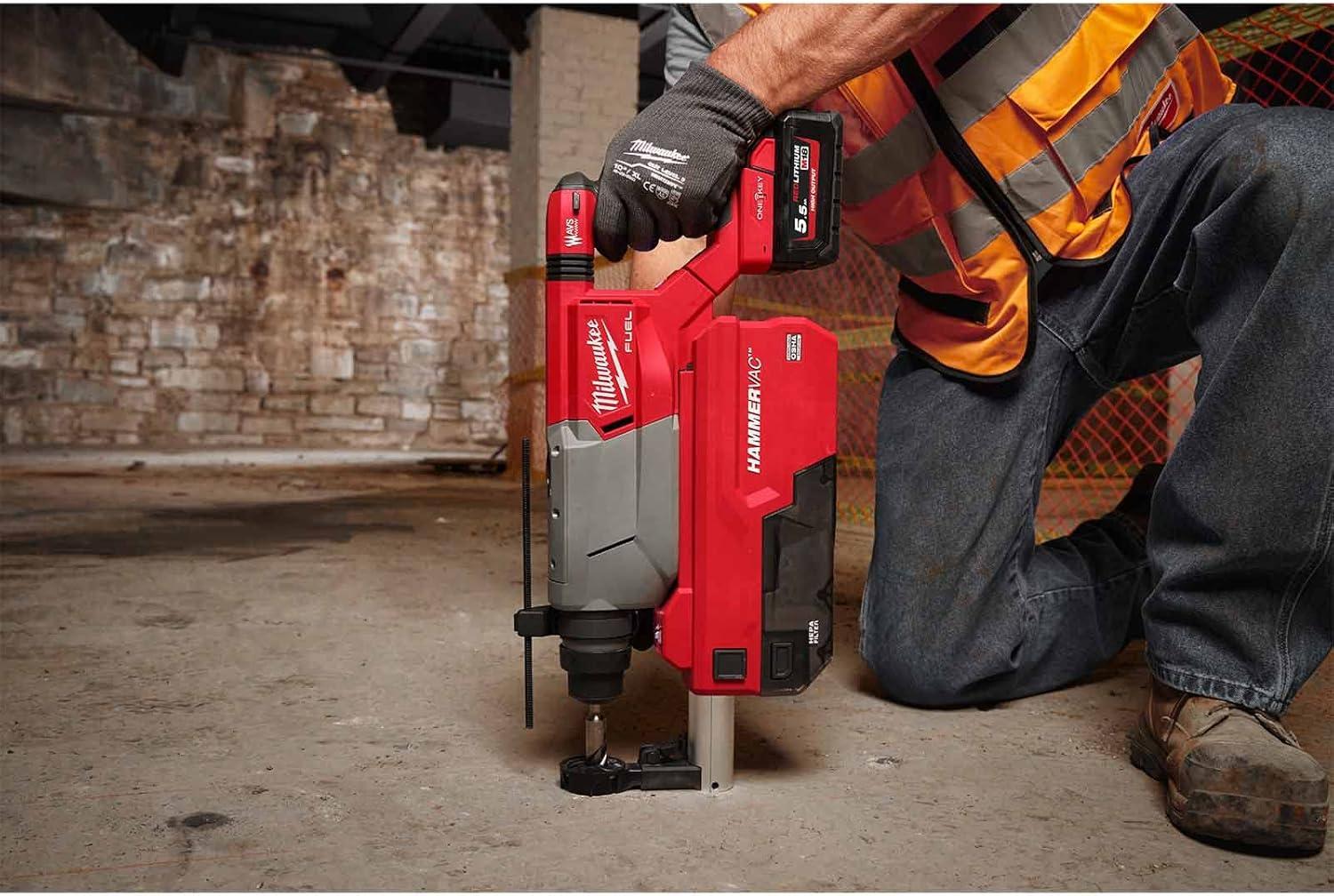 Our Review of the Milwaukee M18 FDDEL32-0 Cordless Dust Extractor 5 Our Review of the Milwaukee M18 FDDEL32-0 Cordless Dust Extractor