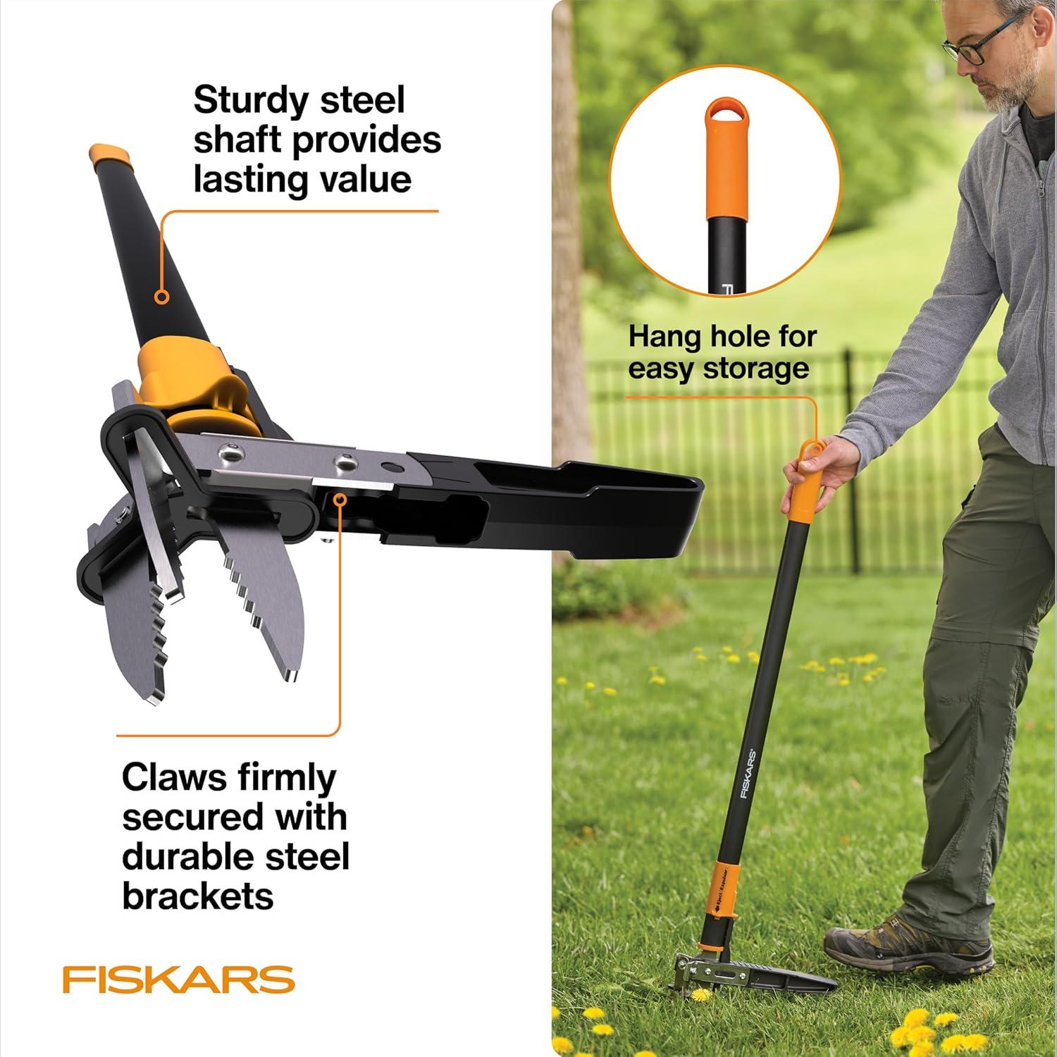 Why We Love the Fiskars 3-Claw Stand Up Weed Puller Tool