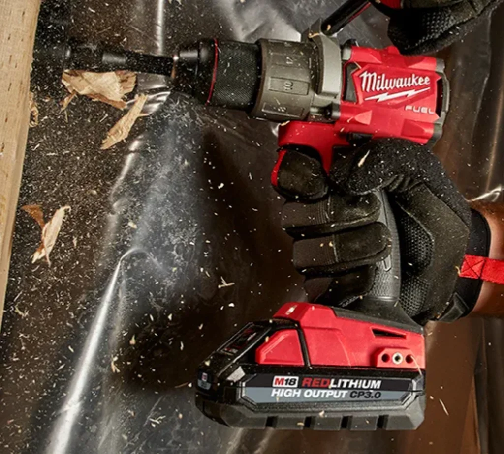 What Stores Sell Milwaukee Tools