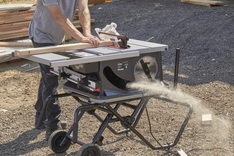 DeWalt's 10-Inch Table Saw DWE7491 Review 1 dewalts 10 inch table saw dwe7491 review 6
