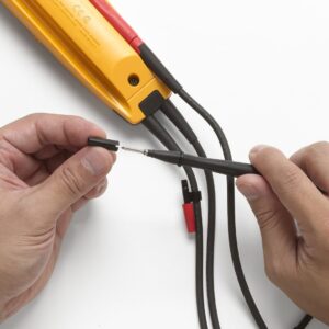 Fluke T5-1000 Electrical Tester: Voltage, Continuity & Current Meter with OpenJaw Design