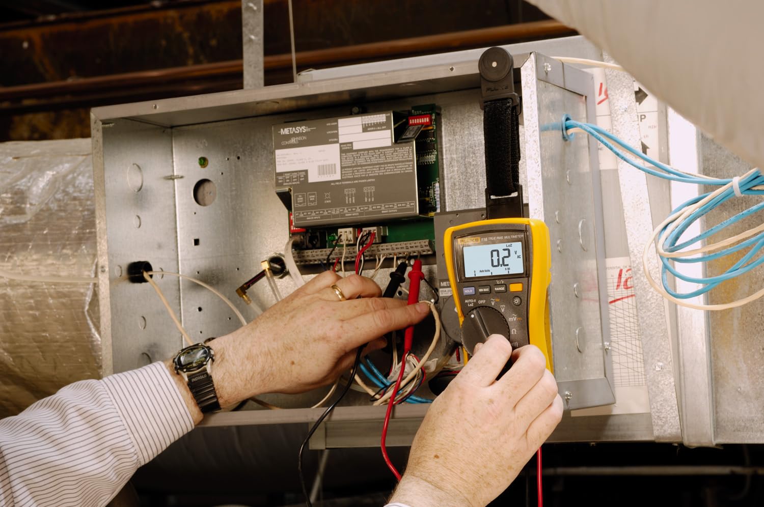 Fluke 116 HVAC Digital Multimeter - Professional Electrical Testing Tool 6 Fluke 116 HVAC Digital Multimeter - Professional Electrical Testing Tool - Image 6