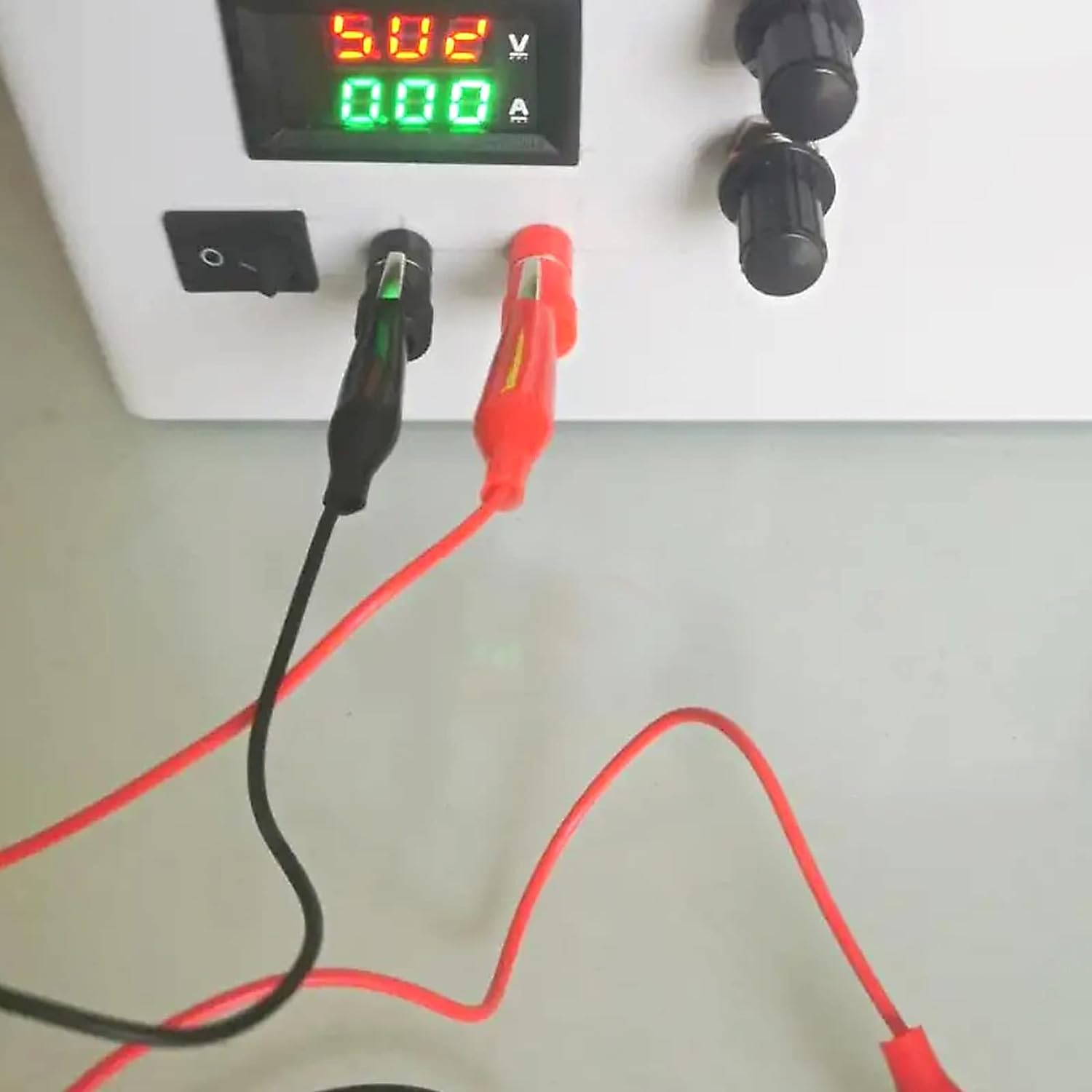 4 Pack Insulated Alligator Clip Test Leads - 1M Red Black Jumper Wires for Circuit 6 4 Pack Insulated Alligator Clip Test Leads - 1M Red Black Jumper Wires for Circuit - Image 6