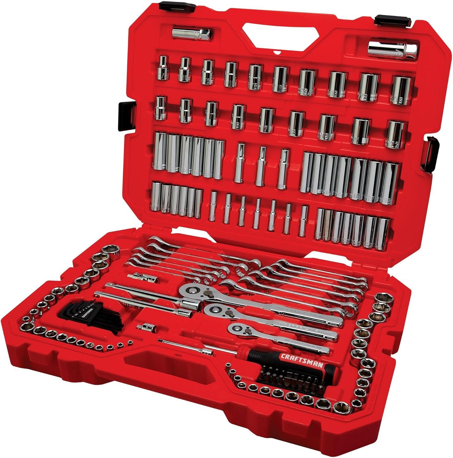 Why We Love the CRAFTSMAN 159-Piece Mechanics Tool Set 1 Why We Love the CRAFTSMAN 159-Piece Mechanics Tool Set