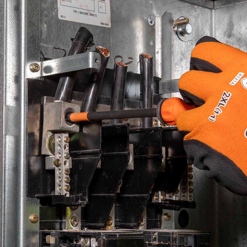 Klein Tools Professional Ratcheting T-Handle Bit Set, SAE/Metric/TORX, Impact-Rated Magnetic 5 Klein Tools Professional Ratcheting T-Handle Bit Set, SAE/Metric/TORX, Impact-Rated Magnetic - Image 5