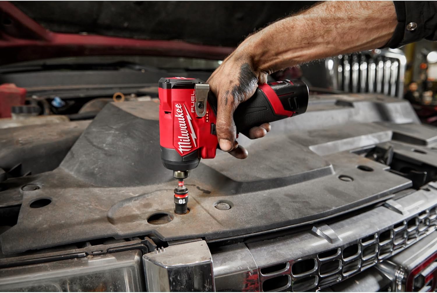 Milwaukee M12 FUEL 1/4 Hex Impact Driver - Powerful Compact Tool 5 Milwaukee M12 FUEL 1/4 Hex Impact Driver - Powerful Compact Tool - Image 5