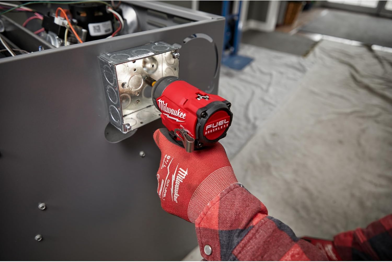 Milwaukee M12 FUEL 1/4 Hex Impact Driver - Powerful Compact Tool 6 Milwaukee M12 FUEL 1/4 Hex Impact Driver - Powerful Compact Tool - Image 6