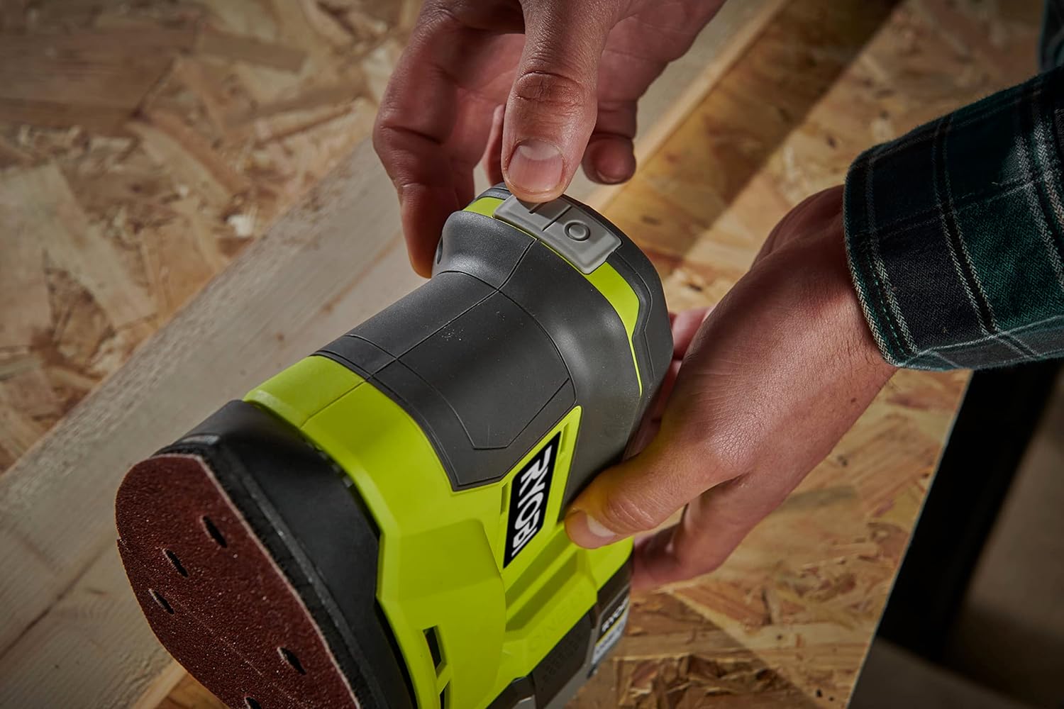 Ryobi R18PS-0 Review: Compact Palm Sander for Easy Finishing 5 Ryobi R18PS-0 Review: Compact Palm Sander for Easy Finishing - Image 5
