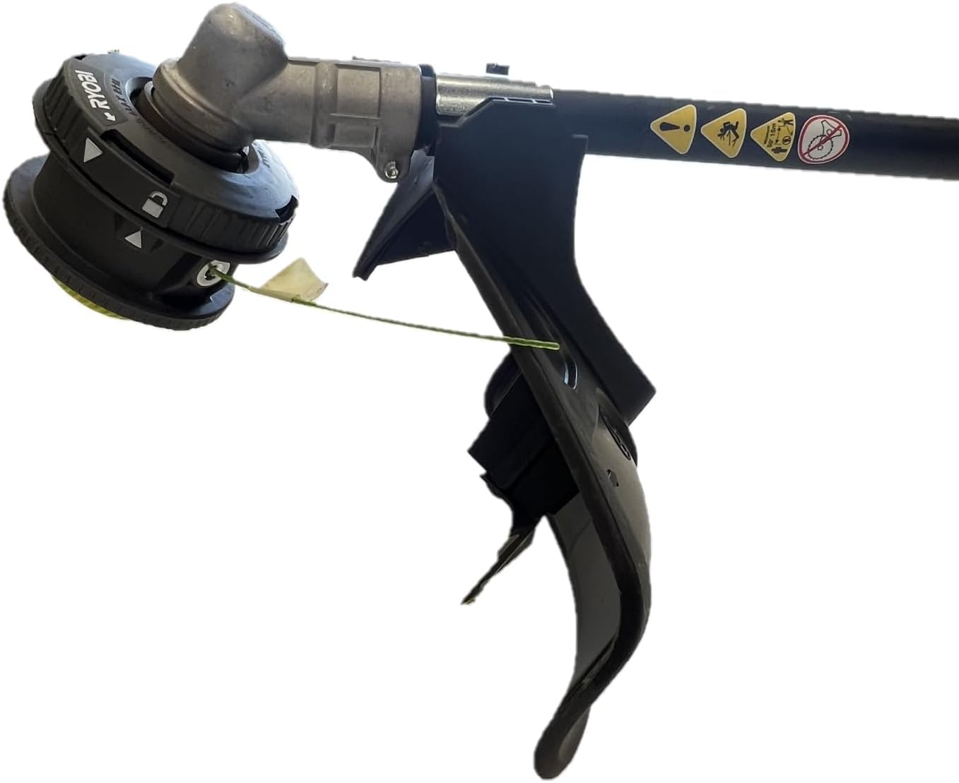 Unleashing Power: RYOBI 40V Expand-It Cordless Trimmer Review 4 Unleashing Power: RYOBI 40V Expand-It Cordless Trimmer Review - Image 4