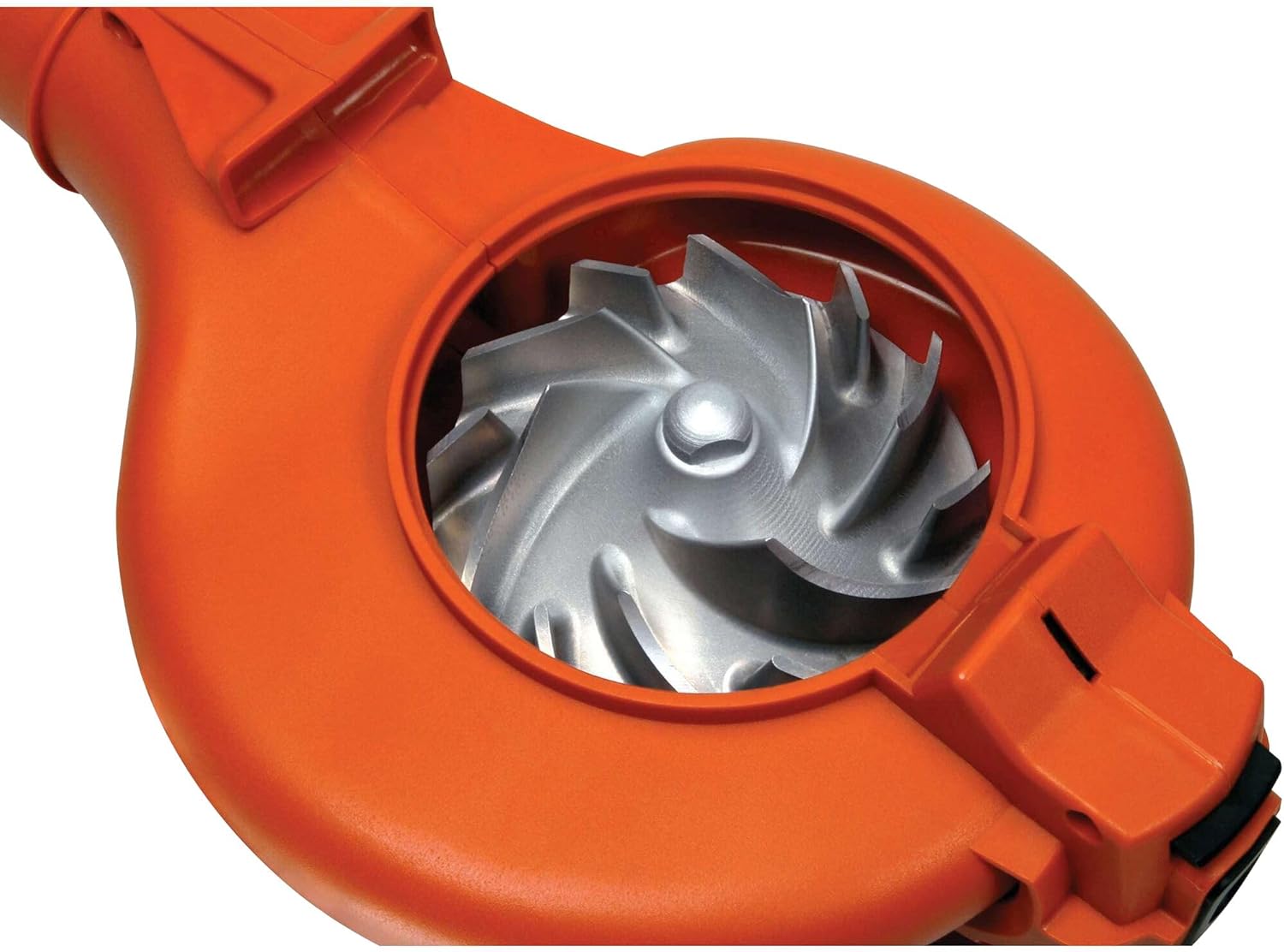 Effortless Lawn Care: BLACK+DECKER 3-in-1 Leaf Blower Review 7 Effortless Lawn Care: BLACK+DECKER 3-in-1 Leaf Blower Review - Image 7