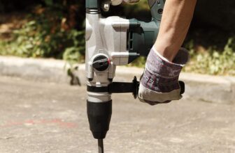 How We Use the Aidelife Dust Shroud for Cleaner Drilling Sessions
